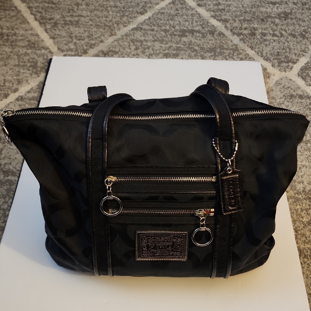 Coach Poppy Op Art Glam Black Tote.